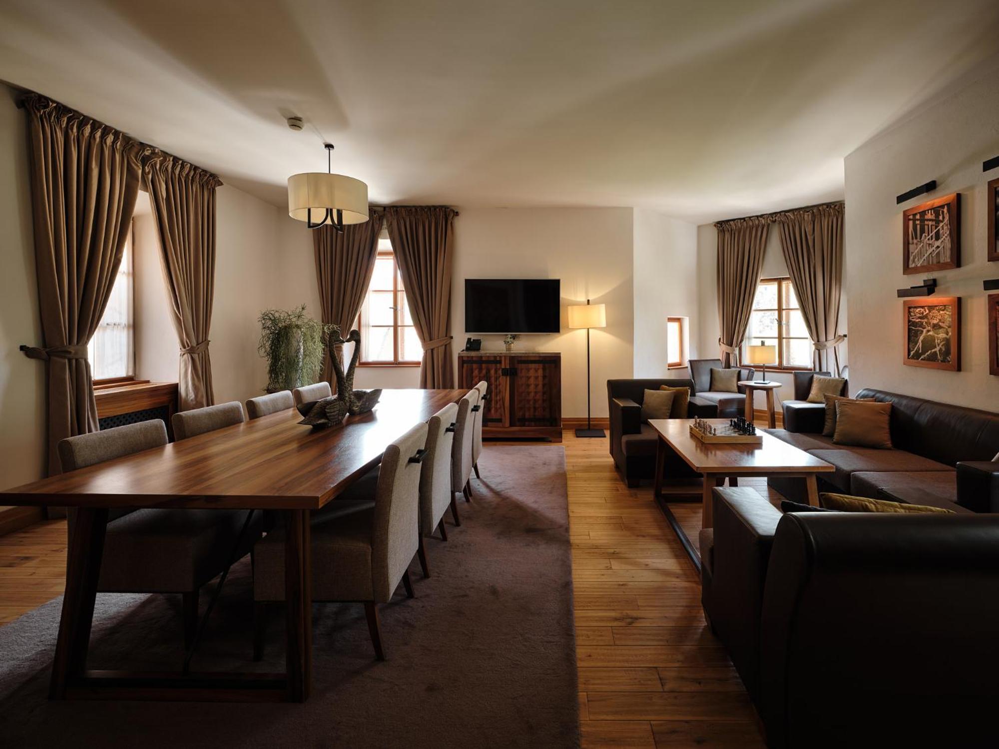Hotel Grad Otocec - Relais Chateaux Pokoj fotografie