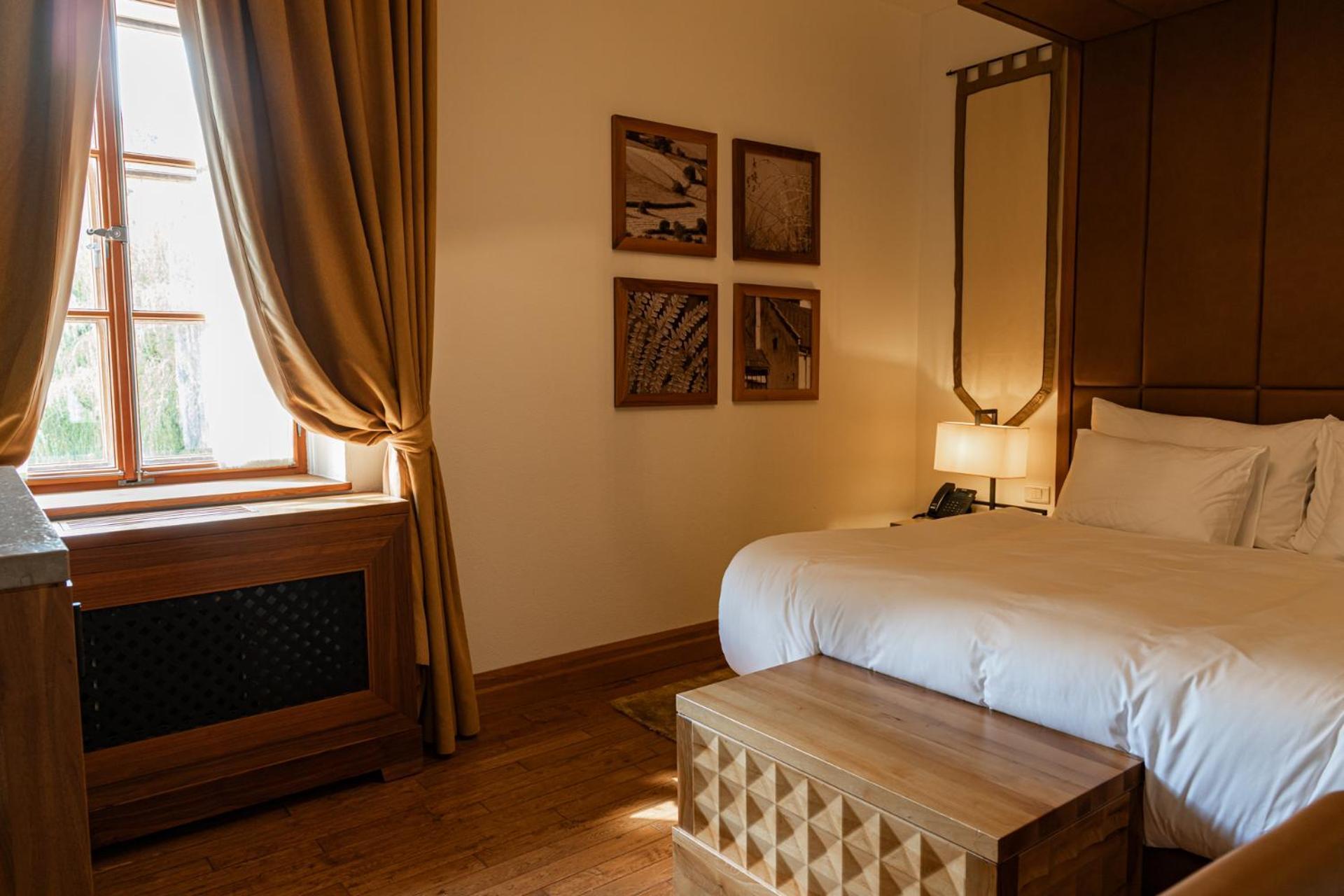 Hotel Grad Otocec - Relais Chateaux Pokoj fotografie